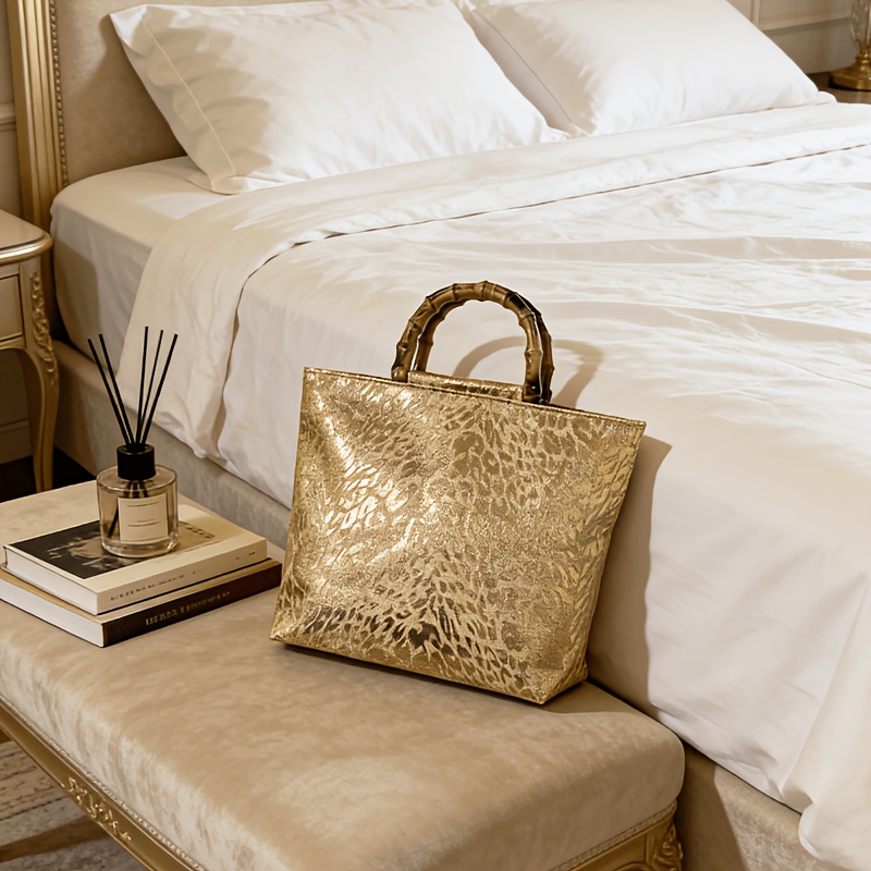 Luxury Bags Gold - Tas tote jacquard daun emas metalik