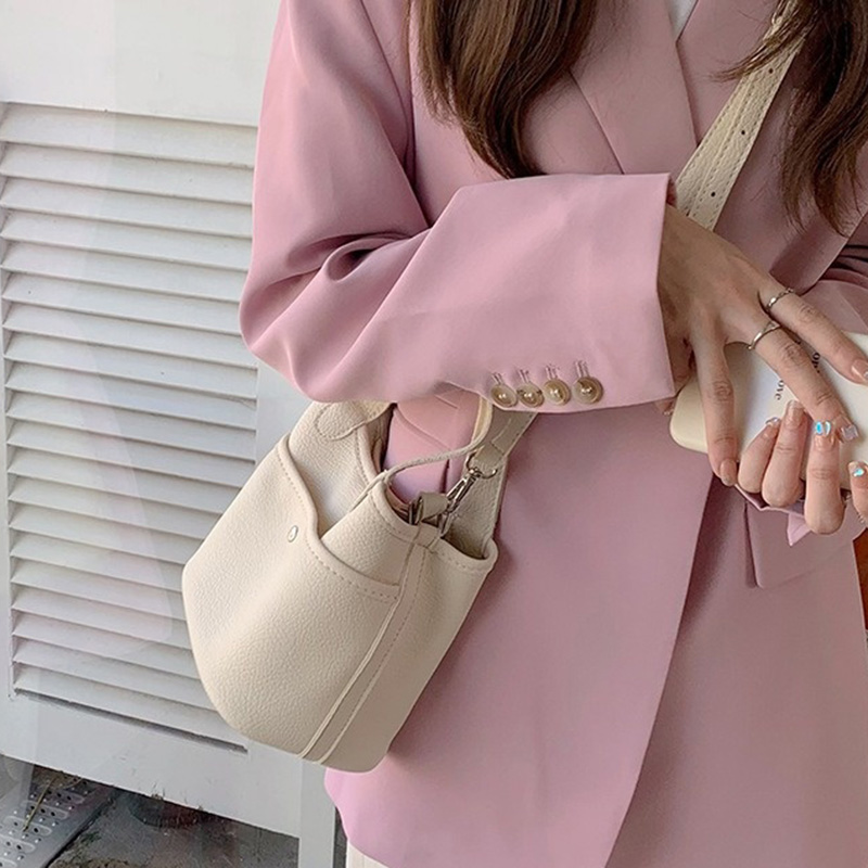 Tas Selempang Wanita Elegan Me - Luxury Bags Wholesale ulasan dan harga