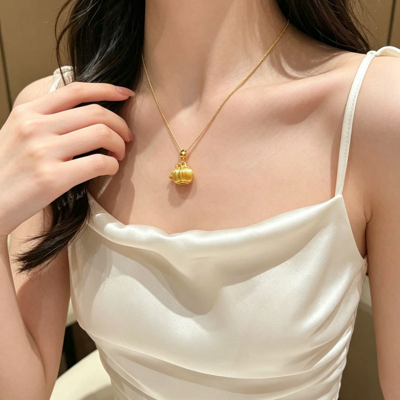Kalung tas hadiah baru dengan  - Luxury Bags Drawing ulasan dan harga